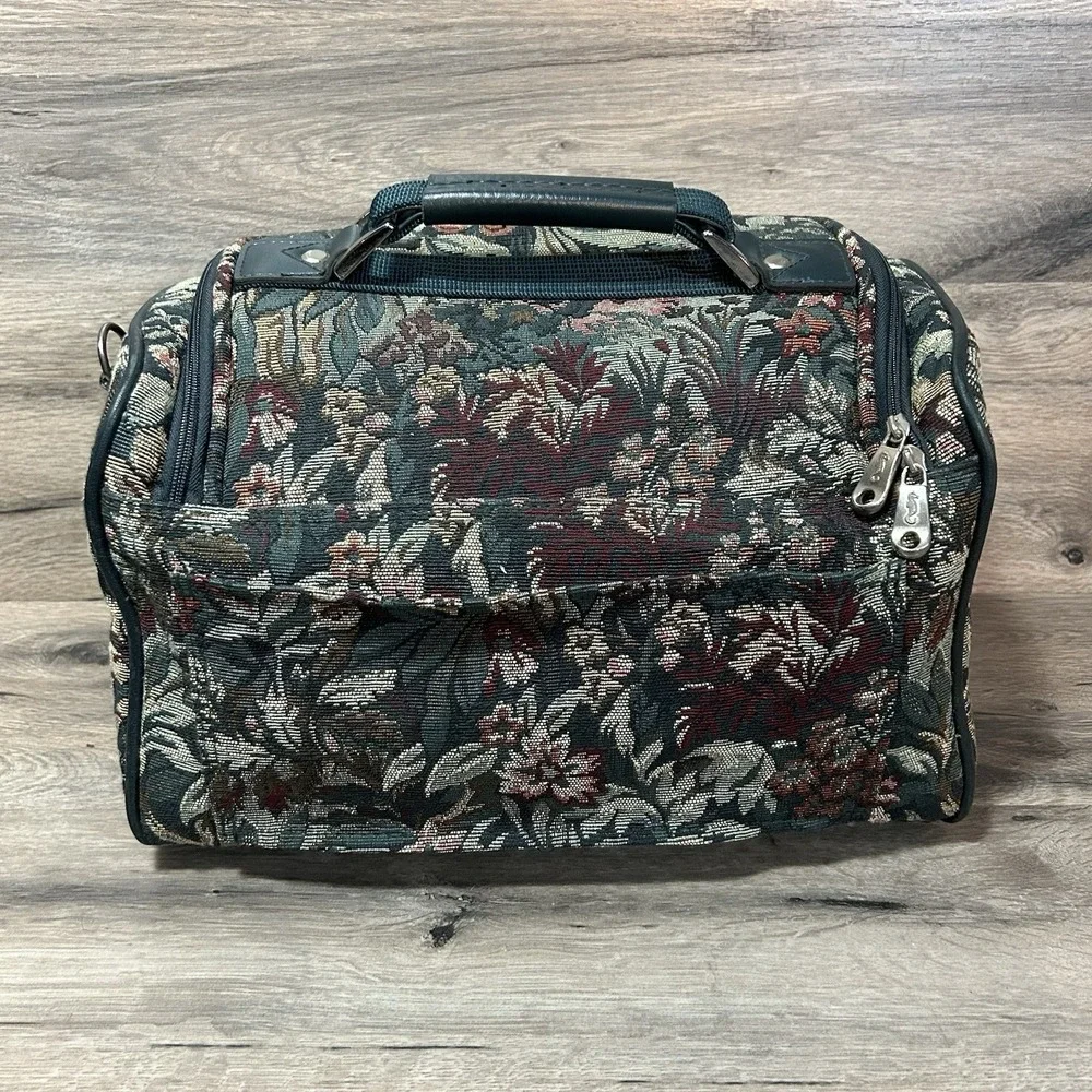 90's vintage Atlantic‎ floral tapestry luggage carry on 15in X 9in X 8in